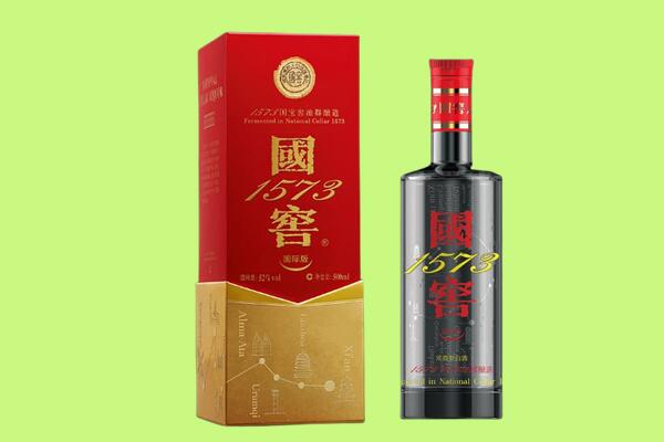梓潼县回收国窖1573.jpg